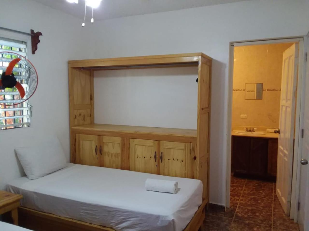 Las Galeras Island Hostel Exterior photo